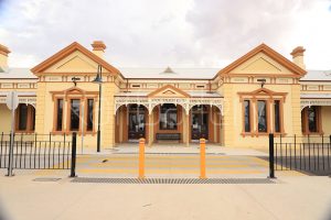 Wagga Wagga station - RailGallery