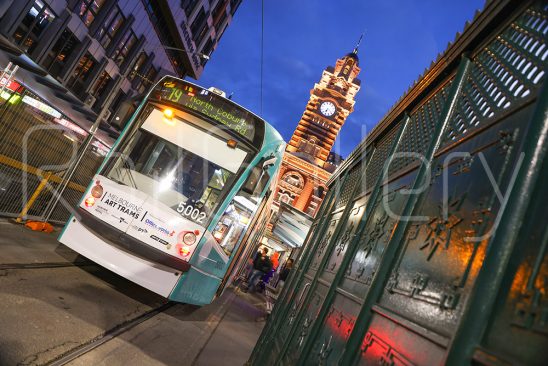 Melbourne D2 Combino tram