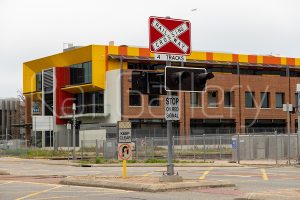 Midland level crossing | RailGallery